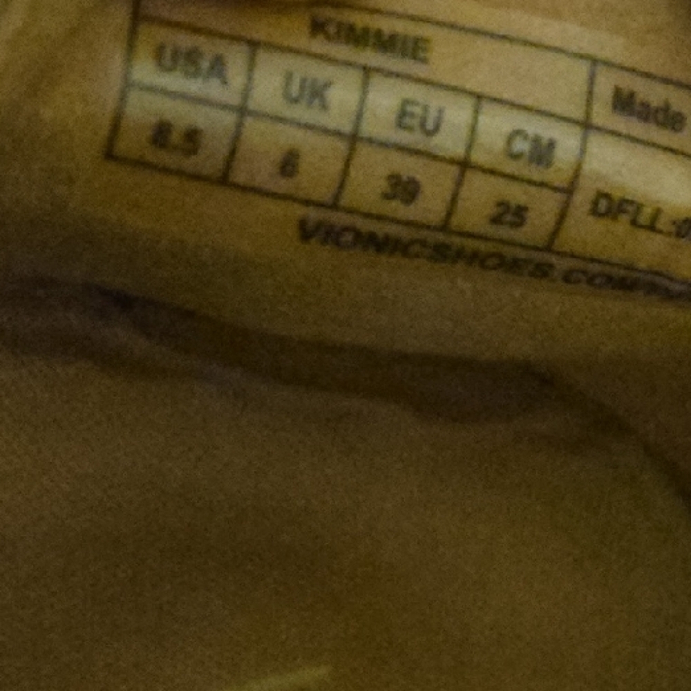 NWOT Vionic Kimmie Cream Rubber Sole Suede Casual Sneaker Size 8.5 - Picture 7 of 10